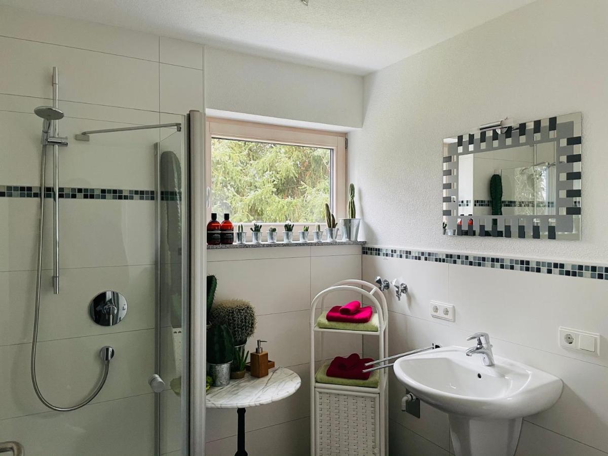 Limes Apartment -Uebernachten Am Limes- Rainau ภายนอก รูปภาพ