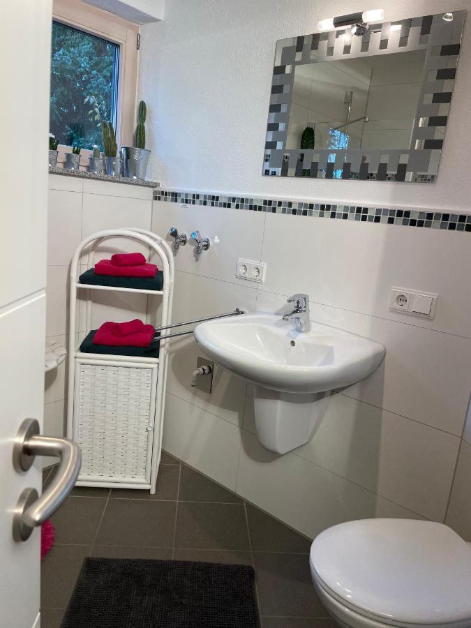Limes Apartment -Uebernachten Am Limes- Rainau ภายนอก รูปภาพ